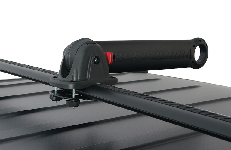 Stack kayaks on roof 2025